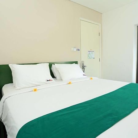 Reddoorz Near Pantai Jerman Hotel กูตา ภายนอก รูปภาพ